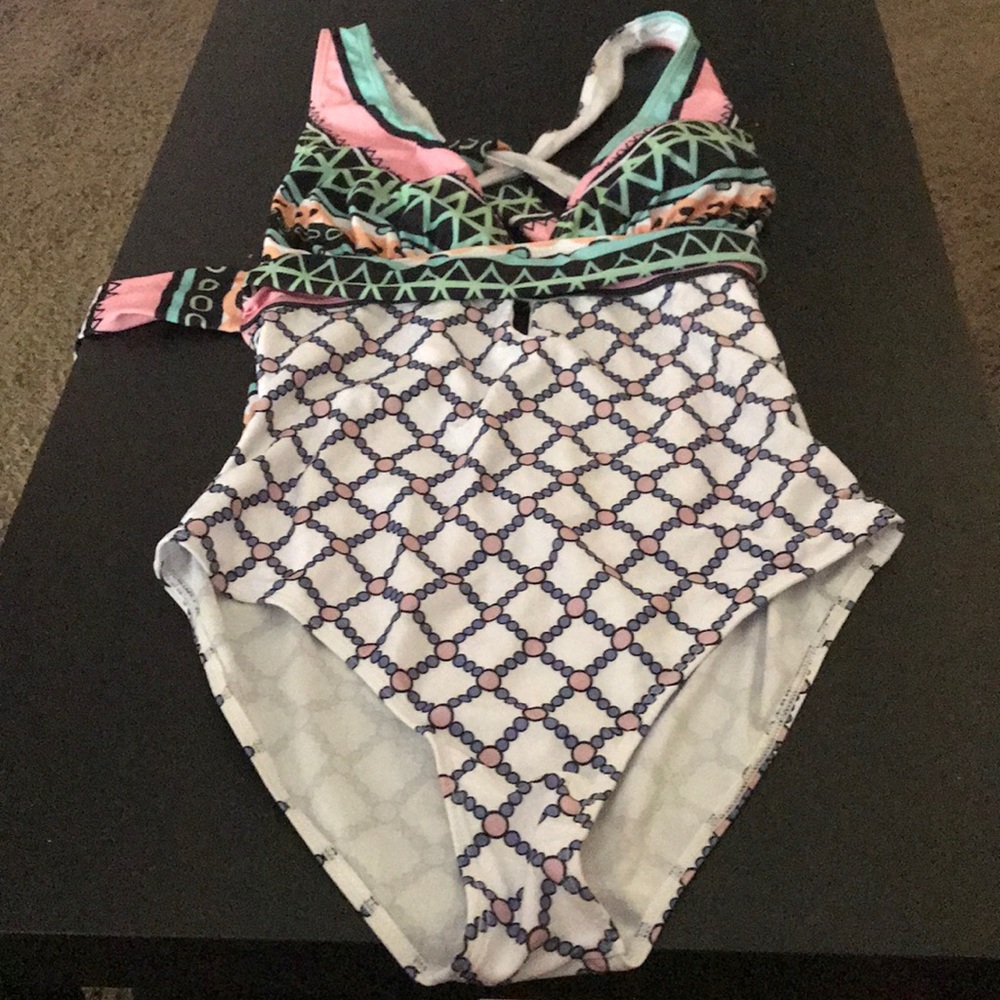 One piece swimsuit